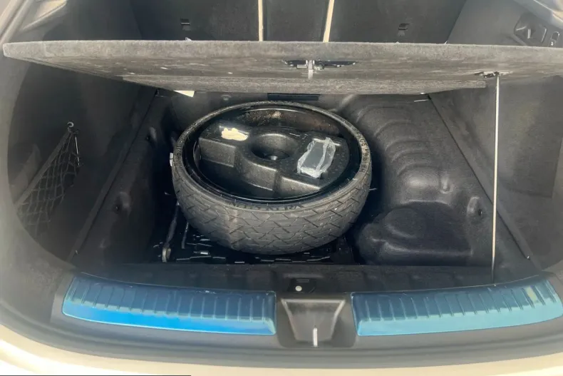 Mercedes-Benz GLE 350 (Clasa GLE) din 2024 cu 2.010 km - oferta MER225644 - foto 20