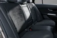Mercedes-Benz E 300 (Clasa E) din 2025 cu 19.773 km - oferta MER225649 - foto 4