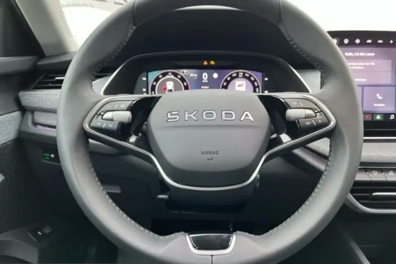 Skoda Octavia din 2025 cu 6.600 km - oferta SKO225651 - foto 11