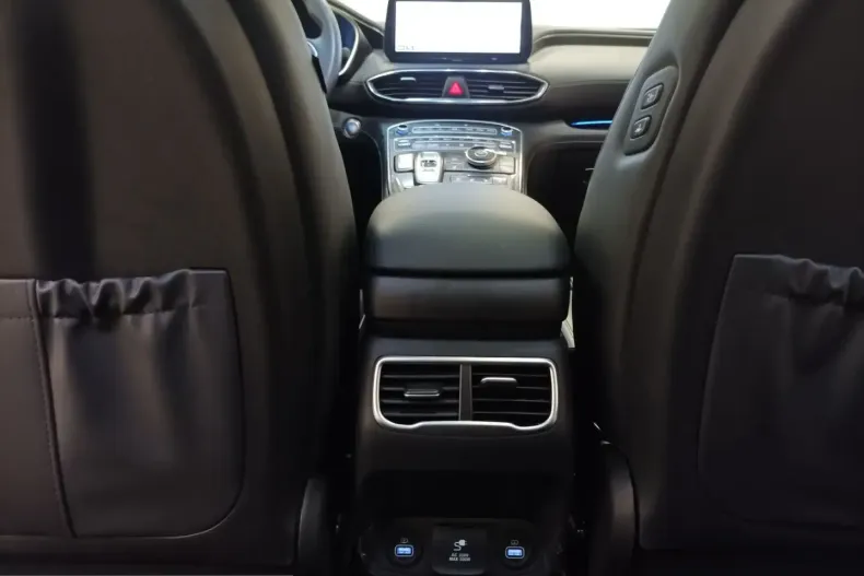 Hyundai Santa Fe din 2024 cu 30.342 km - oferta HYU225656 - foto 15