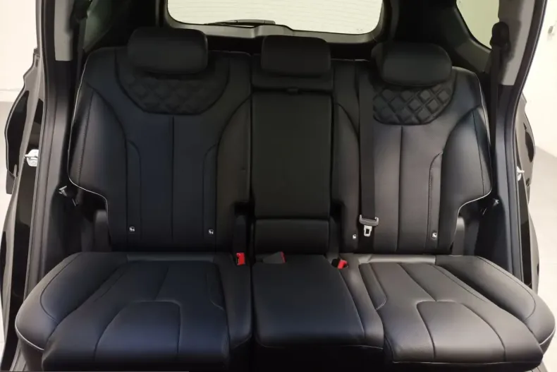 Hyundai Santa Fe din 2024 cu 30.342 km - oferta HYU225656 - foto 18