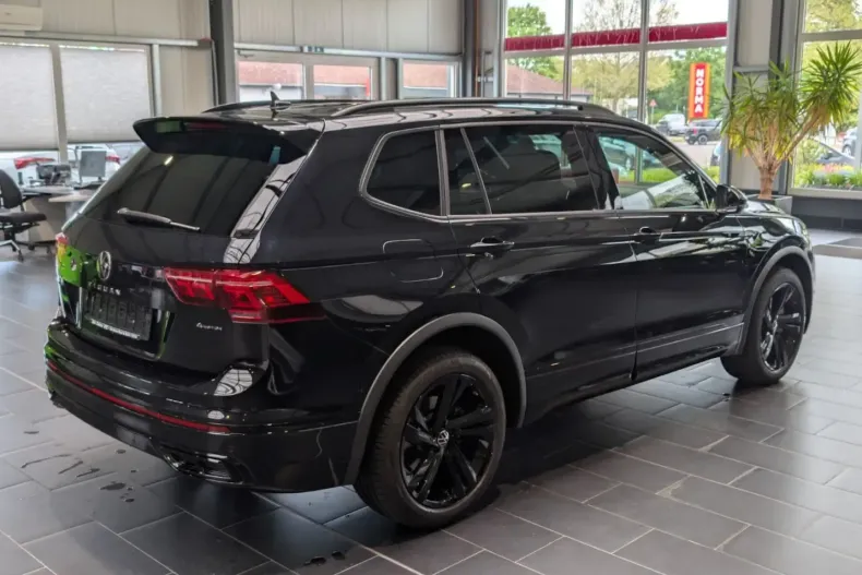 Volkswagen Tiguan Allspace din 2022 cu 59.000 km - oferta VOL225657 - foto 6