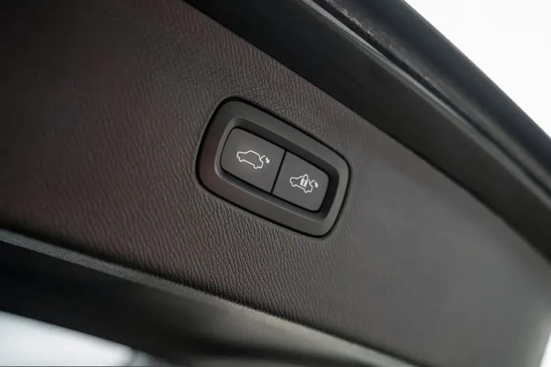 Volvo XC90 din 2022 cu 62.500 km - oferta VOL225658 - foto 30