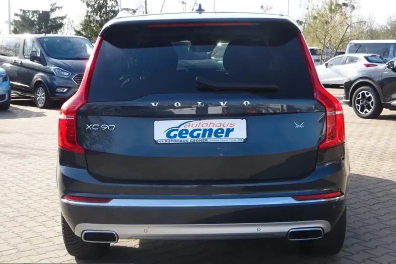 Volvo XC90 din 2022 cu 57.283 km - oferta VOL225661 - foto 4