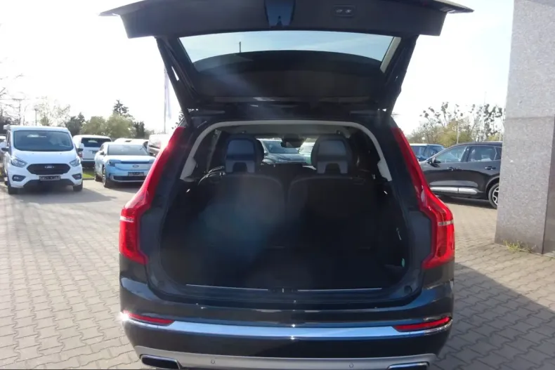 Volvo XC90 din 2022 cu 57.283 km - oferta VOL225661 - foto 15