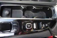 Volvo XC90 din 2022 cu 57.283 km - oferta VOL225661 - foto 25