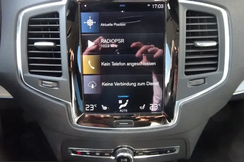 Volvo XC90 din 2022 cu 57.283 km - oferta VOL225661 - foto 26