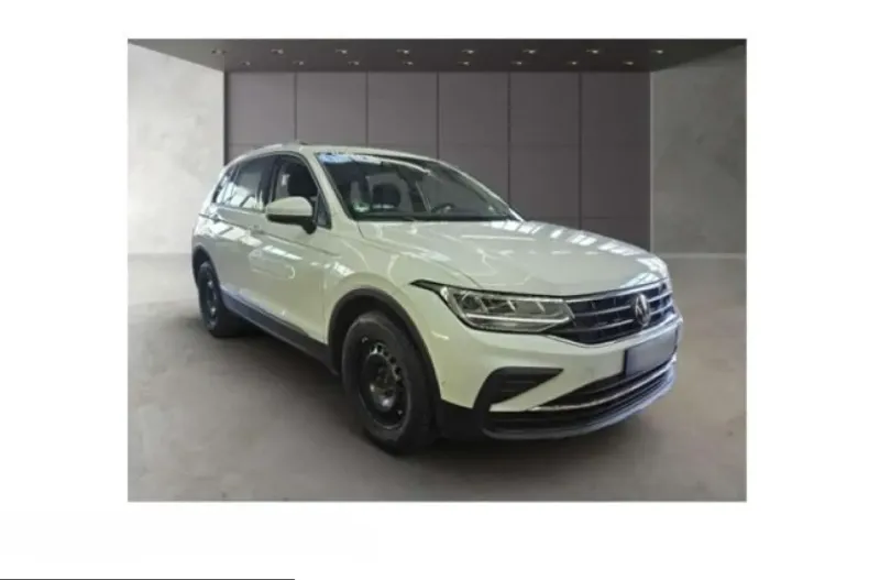 Volkswagen Tiguan din 2023 cu 30.000 km - oferta VOL225665 - foto 1