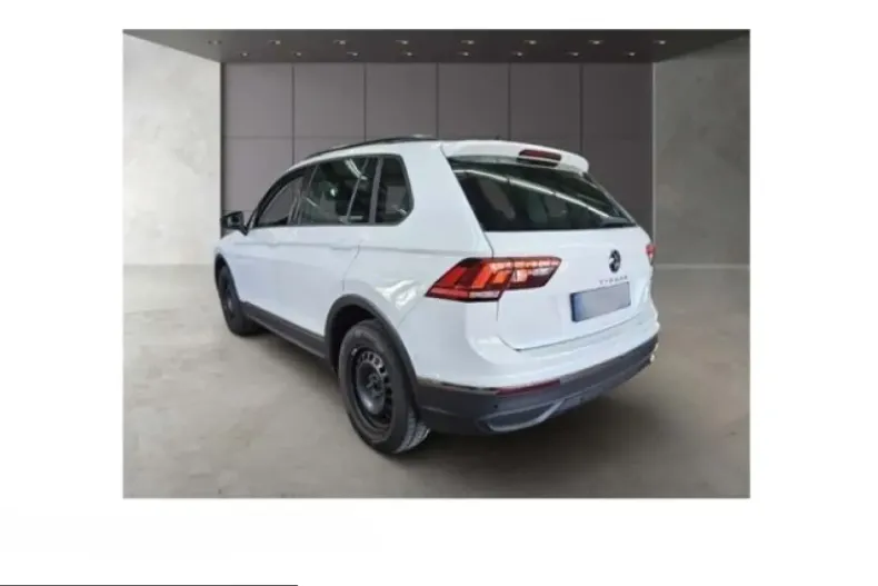 Volkswagen Tiguan din 2023 cu 30.000 km - oferta VOL225665 - foto 2