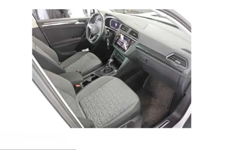 Volkswagen Tiguan din 2023 cu 30.000 km - oferta VOL225665 - foto 5