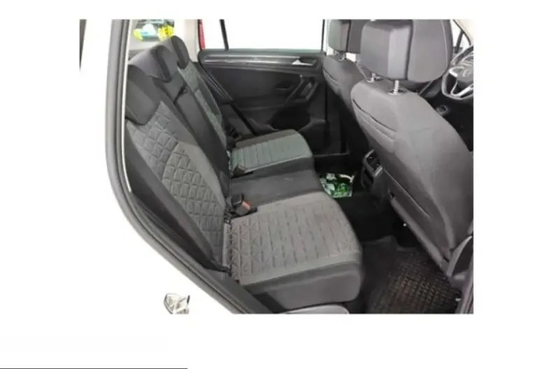 Volkswagen Tiguan din 2023 cu 30.000 km - oferta VOL225665 - foto 6