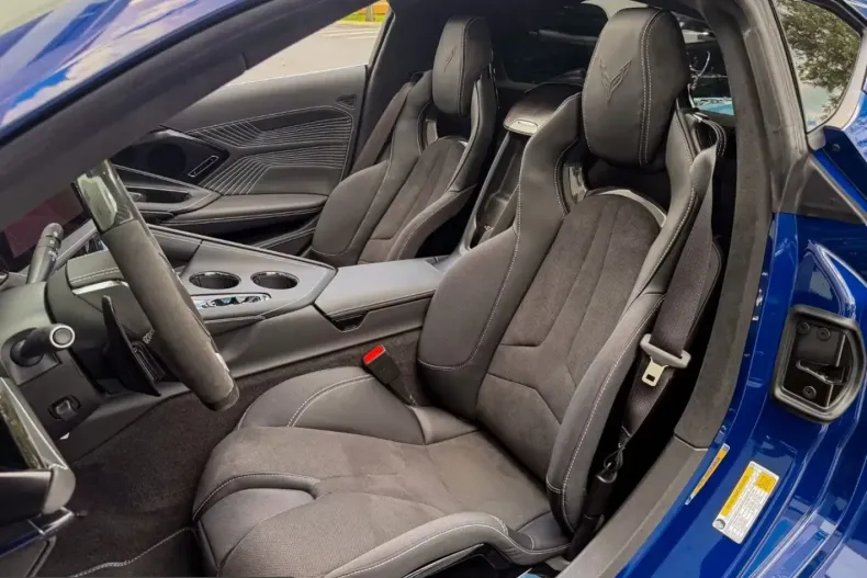 Corvette ZR 1 din 2026 cu 15 km - oferta COR225666 - foto 10