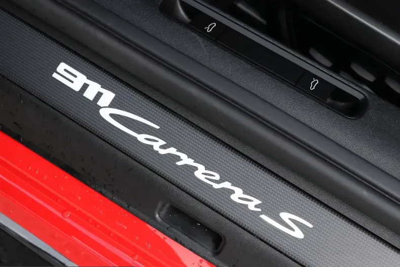 Porsche 992 din 2025 cu 8.200 km - oferta POR225670 - foto 23