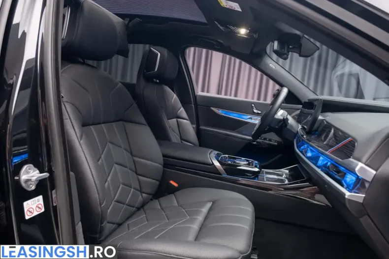 BMW i7 (Seria 7) din 2023 cu 47.588 km - oferta BMW225671 - foto 10