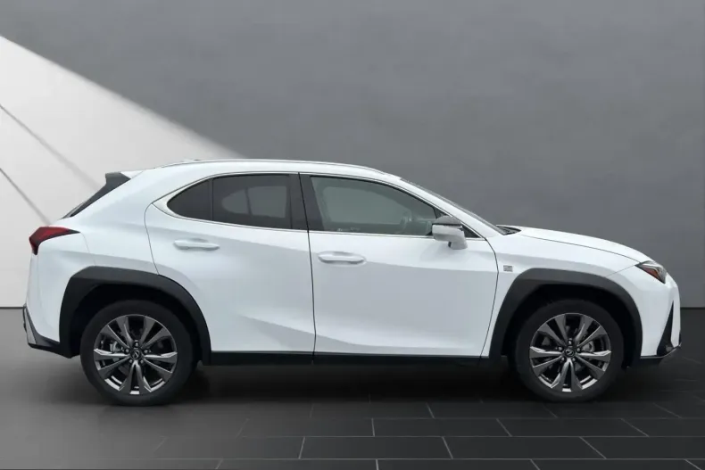 Lexus UX din 2023 cu 12.900 km - oferta LEX225676 - foto 6
