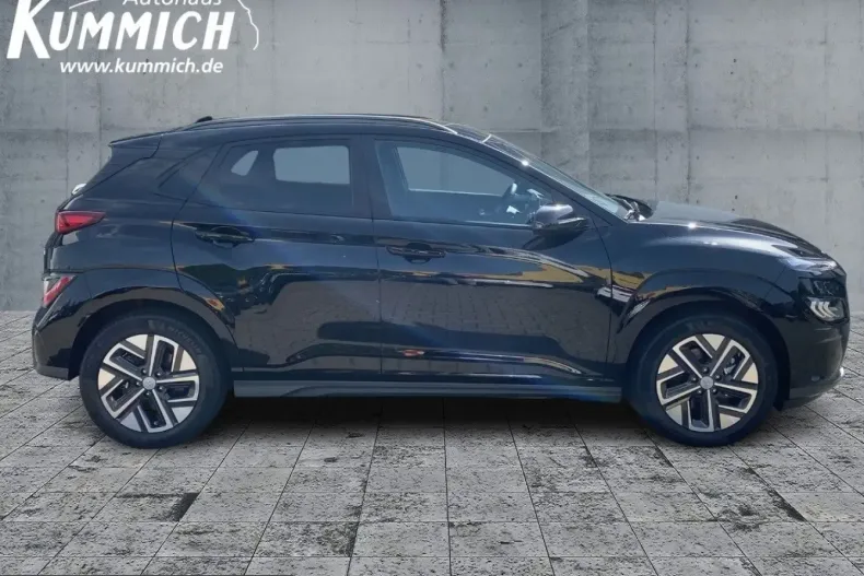 Hyundai Kona din 2023 cu 15.000 km - oferta HYU225682 - foto 3