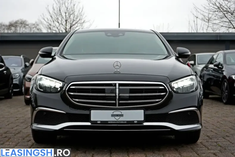 Mercedes-Benz E 400 (Clasa E) din 2023 cu 100.000 km - oferta MER225683 - foto 1