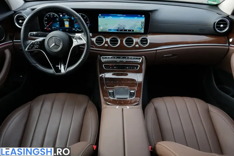 Mercedes-Benz E 400 (Clasa E) din 2023 cu 100.000 km - oferta MER225683 - foto 2