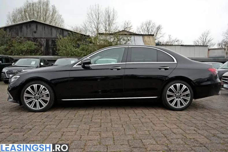 Mercedes-Benz E 400 (Clasa E) din 2023 cu 100.000 km - oferta MER225683 - foto 5