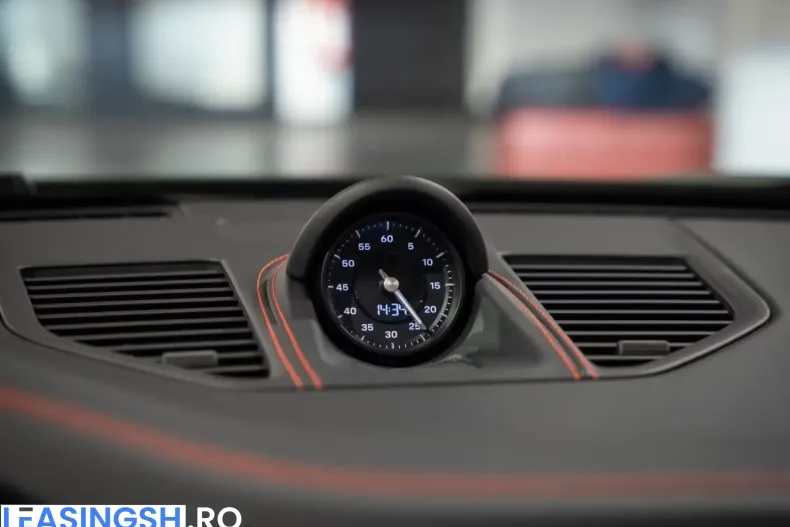 Porsche 992 din 2026 cu 0 km - oferta POR225690 - foto 23