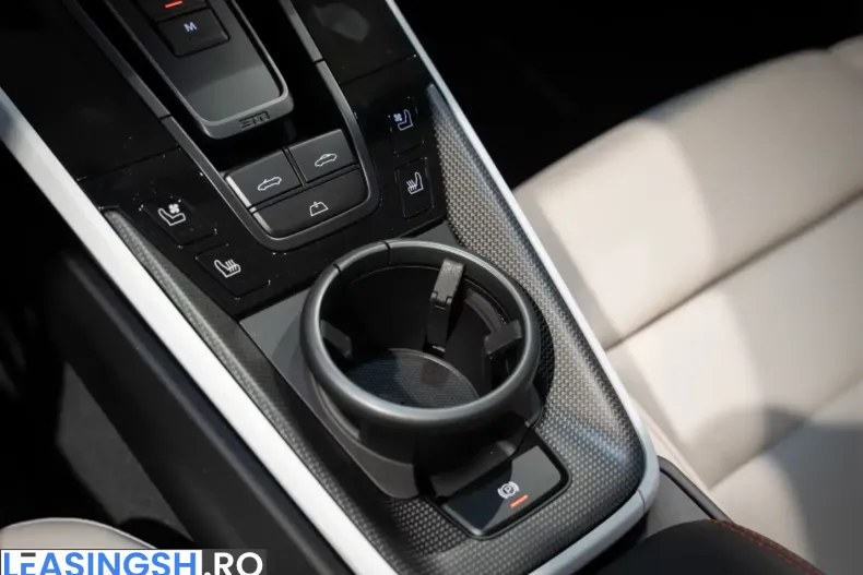 Porsche 992 din 2026 cu 0 km - oferta POR225690 - foto 31