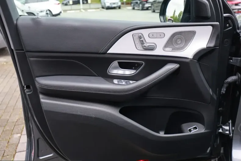 Mercedes-Benz GLE 450 (Clasa GLE) din 2024 cu 69.485 km - oferta MER225691 - foto 24