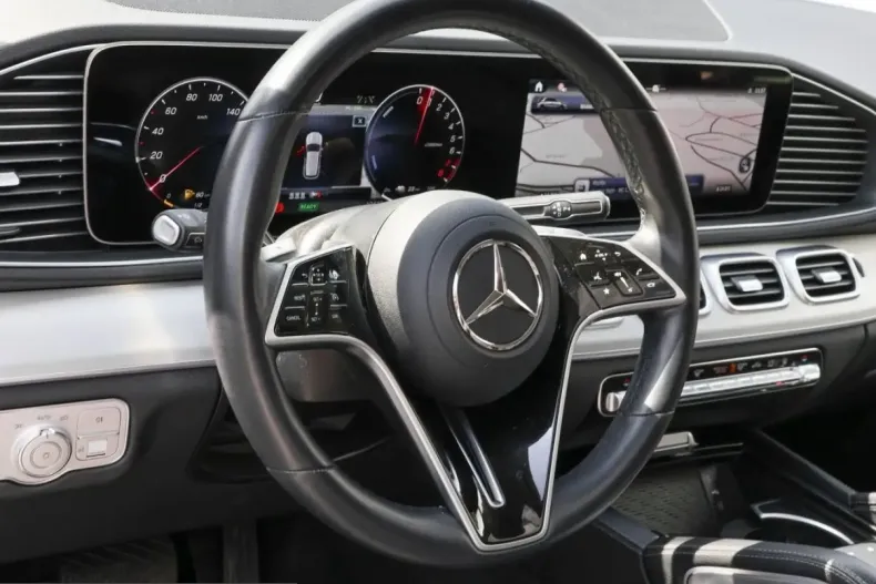 Mercedes-Benz GLE 400 (Clasa GLE) din 2024 cu 23.143 km - oferta MER225698 - foto 14