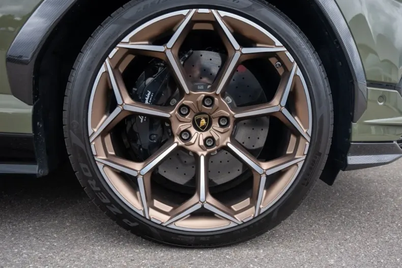 Lamborghini Urus din 2023 cu 16.575 km - oferta LAM225707 - foto 12