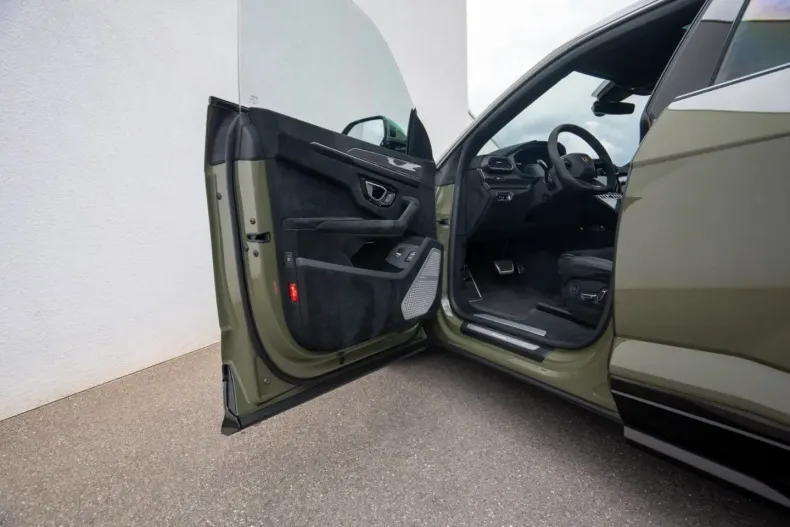 Lamborghini Urus din 2023 cu 16.575 km - oferta LAM225707 - foto 45
