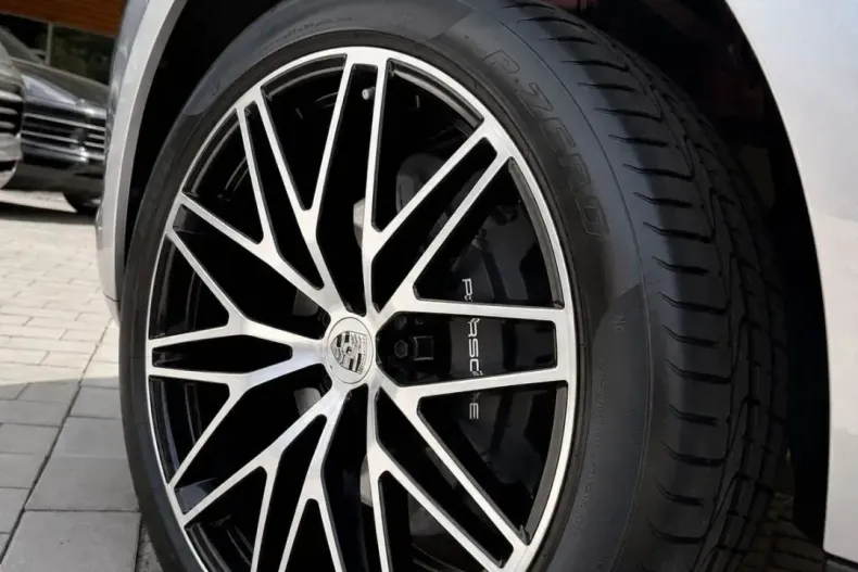Porsche Macan din 2024 cu 33.000 km - oferta POR225708 - foto 10