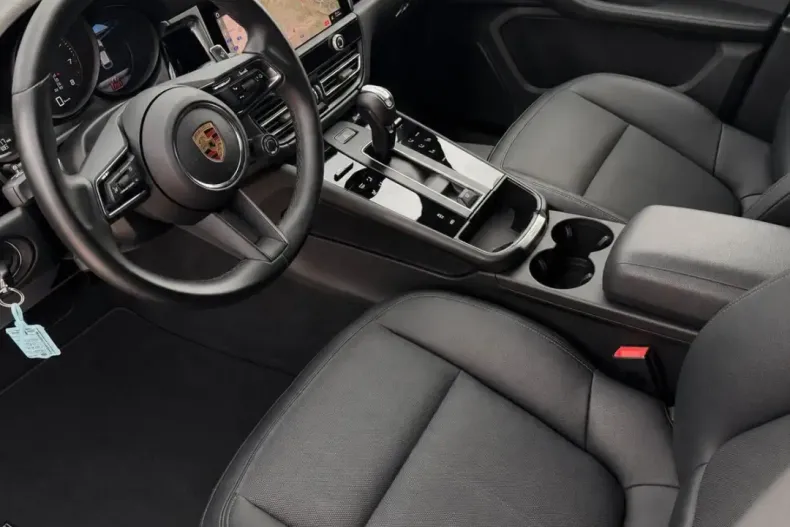 Porsche Macan din 2024 cu 33.000 km - oferta POR225708 - foto 17