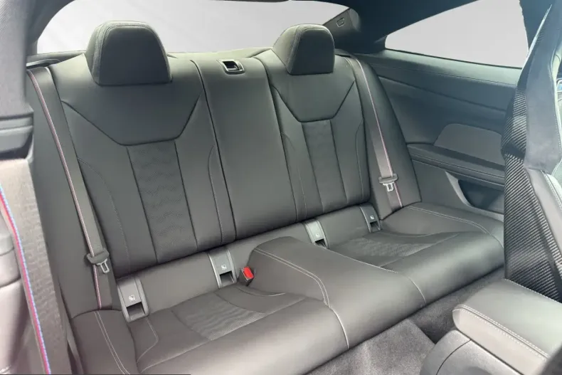 BMW M4 (Seria 4) din 2025 cu 2.700 km - oferta BMW225709 - foto 10