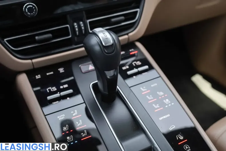 Porsche Macan din 2023 cu 39.480 km - oferta POR225718 - foto 26