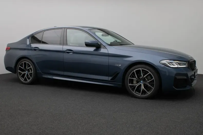 BMW 530 (Seria 5) din 2023 cu 50.951 km - oferta BMW225719 - foto 3