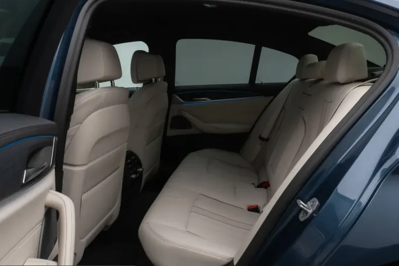 BMW 530 (Seria 5) din 2023 cu 50.951 km - oferta BMW225719 - foto 24