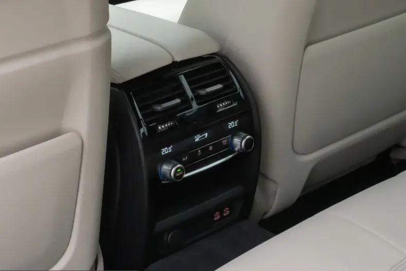 BMW 530 (Seria 5) din 2023 cu 50.951 km - oferta BMW225719 - foto 27
