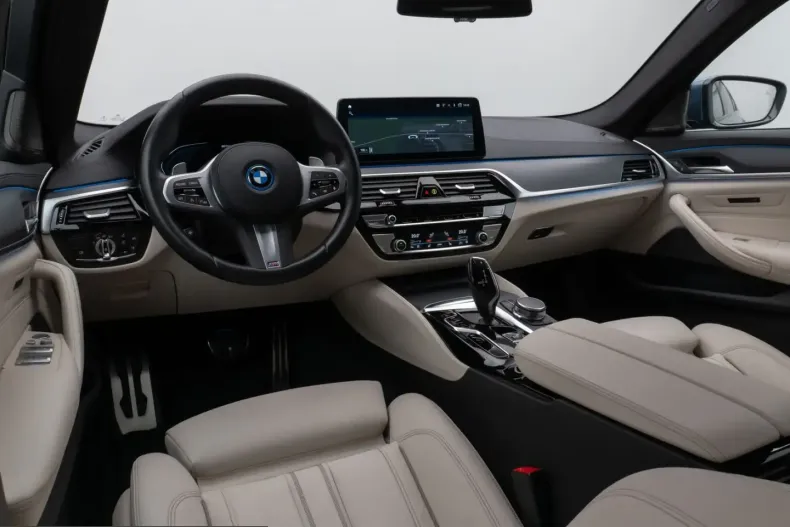 BMW 530 (Seria 5) din 2023 cu 50.951 km - oferta BMW225719 - foto 36