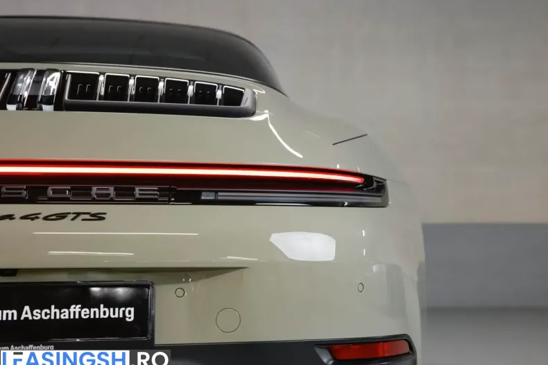 Porsche 992 din 2026 cu 10 km - oferta POR225720 - foto 10