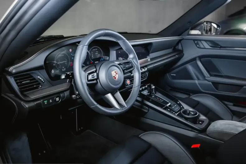 Porsche 992 din 2026 cu 10 km - oferta POR225720 - foto 24