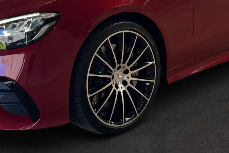Mercedes-Benz E 53 AMG (Clasa E) din 2022 cu 26.838 km - oferta MER225721 - foto 5