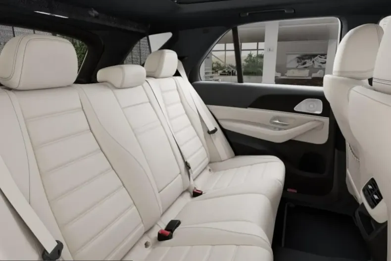 Mercedes-Benz GLE 450 (Clasa GLE) din 2025 cu 29.900 km - oferta MER225723 - foto 9
