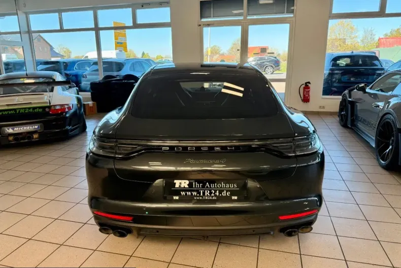 Porsche Panamera din 2023 cu 64.810 km - oferta POR225727 - foto 4