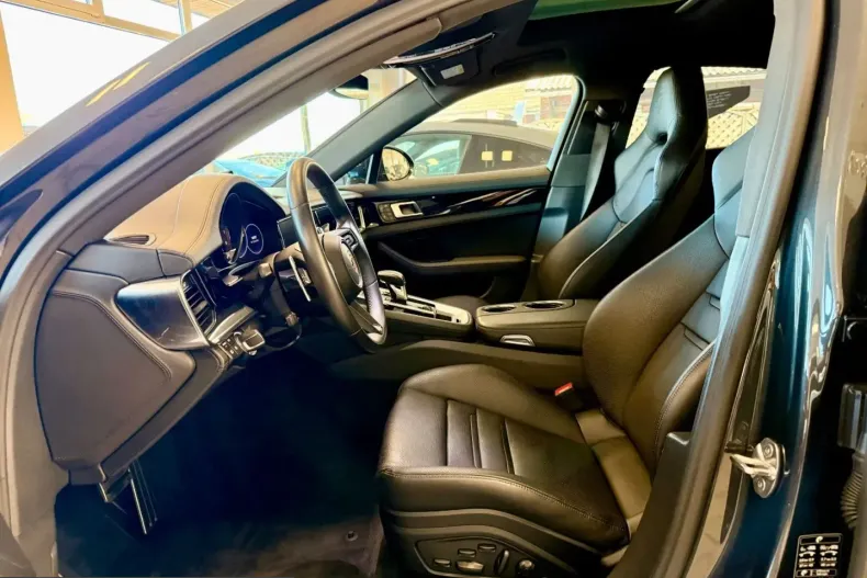 Porsche Panamera din 2023 cu 64.810 km - oferta POR225727 - foto 8