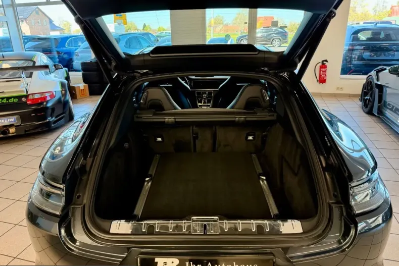 Porsche Panamera din 2023 cu 64.810 km - oferta POR225727 - foto 10