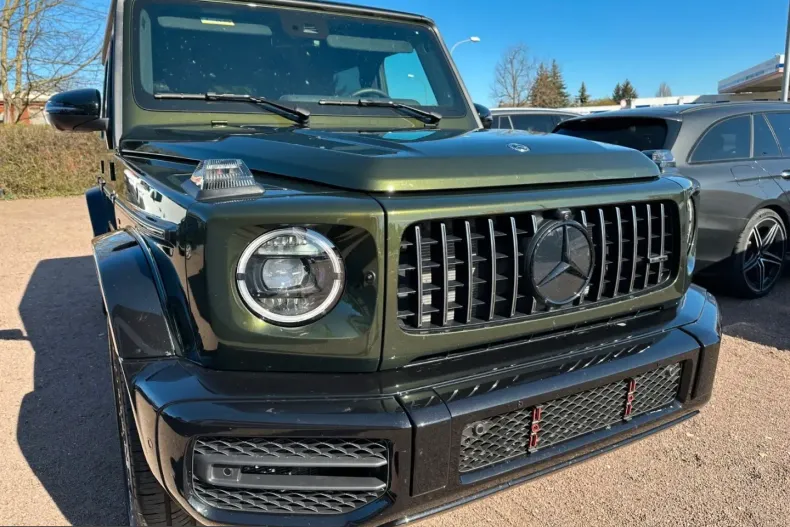 Mercedes-Benz G 63 AMG (Clasa G) din 2024 cu 1.353 km - oferta MER225733 - foto 2