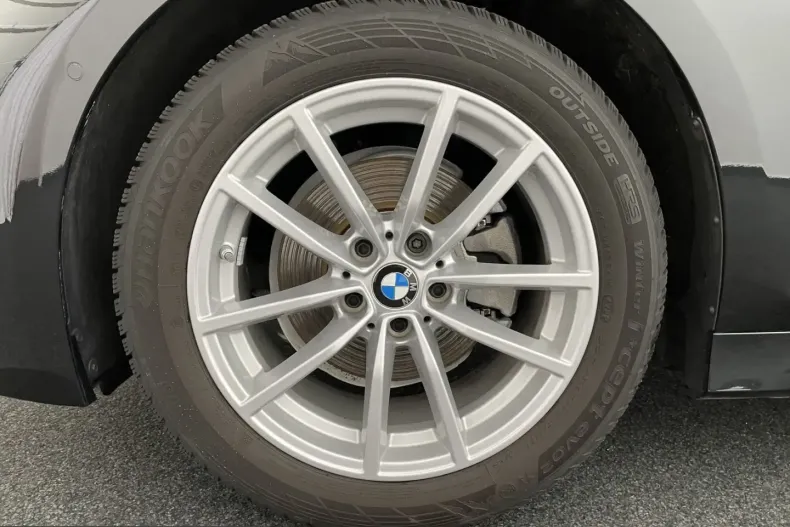 BMW 320 (Seria 3) din 2023 cu 31.900 km - oferta BMW225735 - foto 4