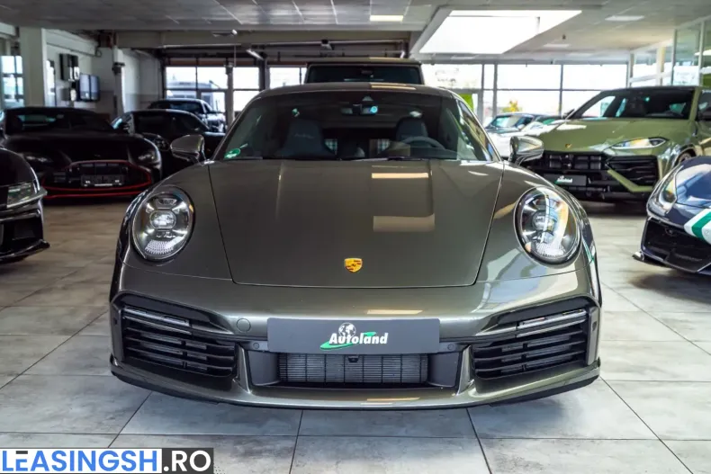 Porsche 992 din 2025 cu 4.150 km - oferta POR225740 - foto 2
