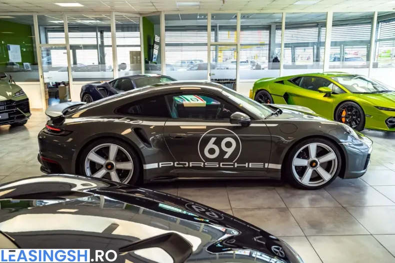 Porsche 992 din 2025 cu 4.150 km - oferta POR225740 - foto 5