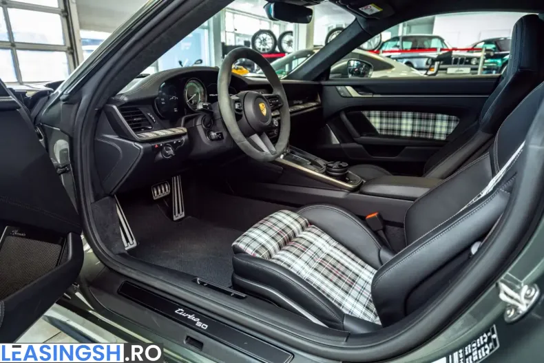 Porsche 992 din 2025 cu 4.150 km - oferta POR225740 - foto 23