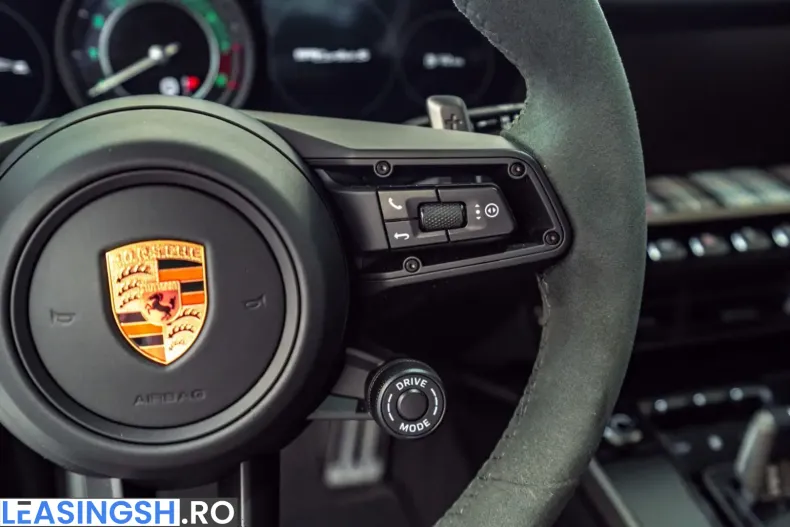 Porsche 992 din 2025 cu 4.150 km - oferta POR225740 - foto 34